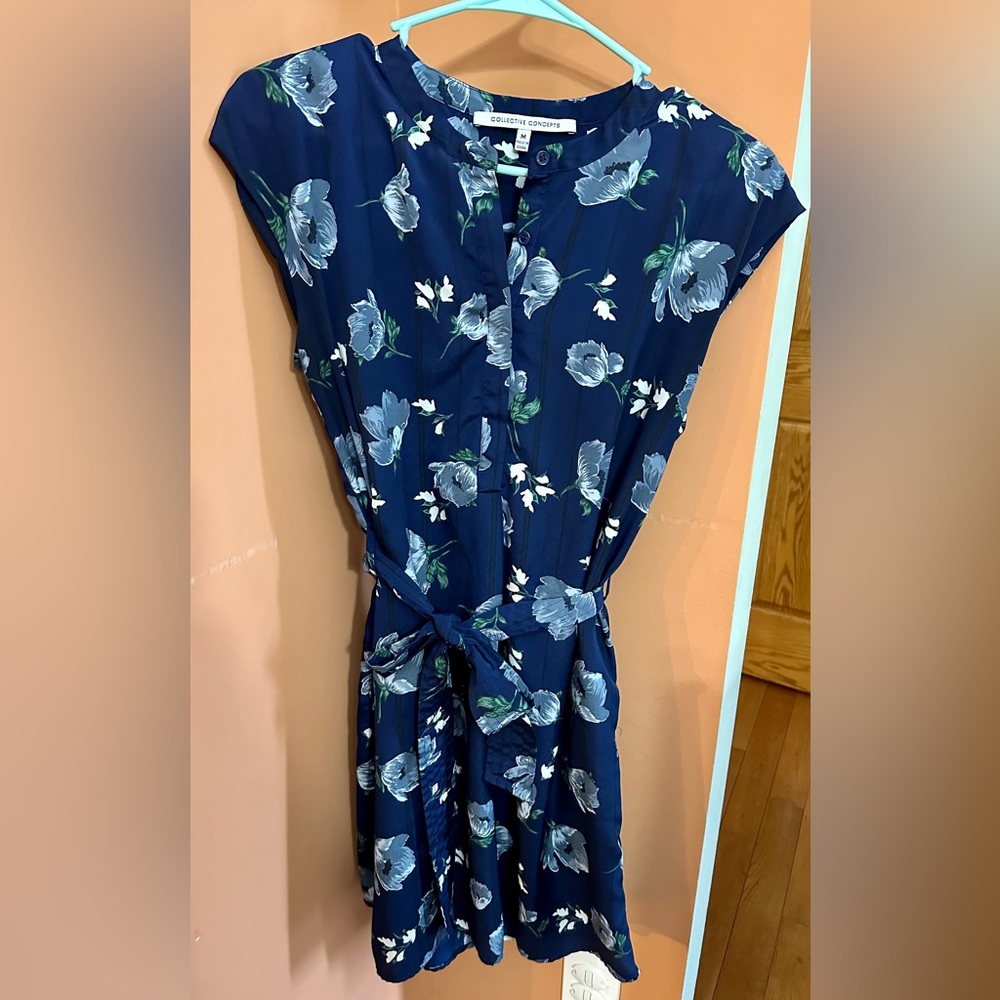 Blue floral Connective Concepts dress